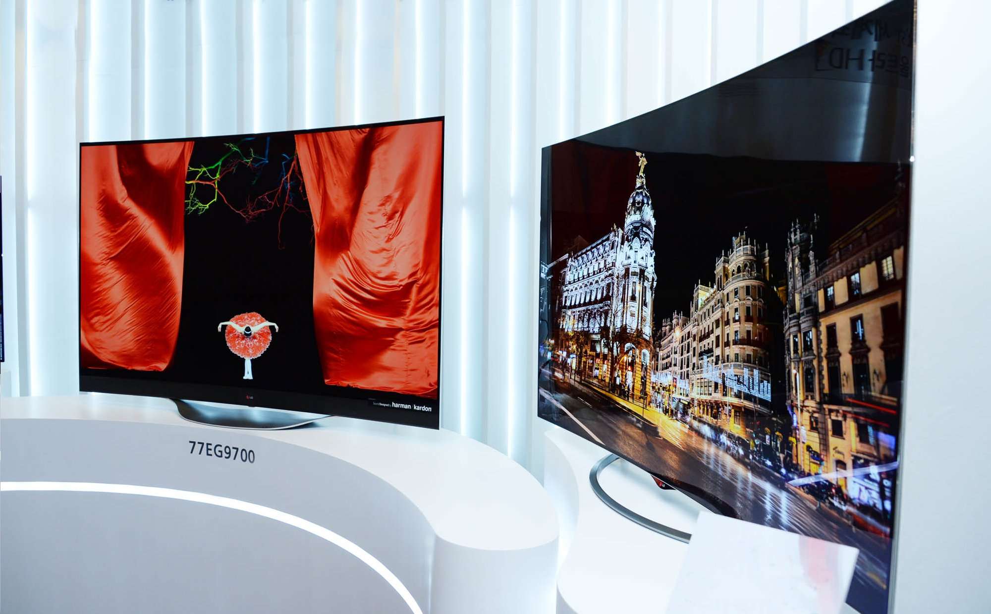 LG FIRST TO COMMERCIALIZE 4K OLED TV