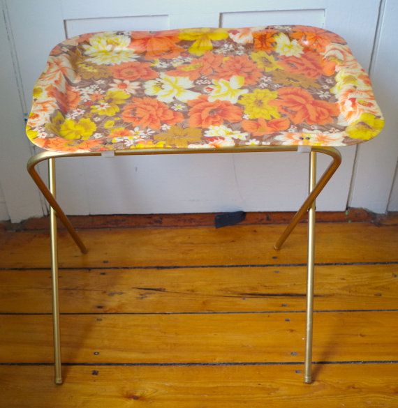 Vintage 1970s TV Tray Folding Table Mod Floral Flowers ...